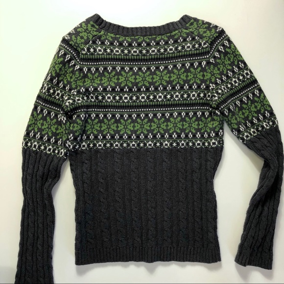 Tommy Hilfiger Gray and Green Scoop Neck Sweater - Picture 2 of 8